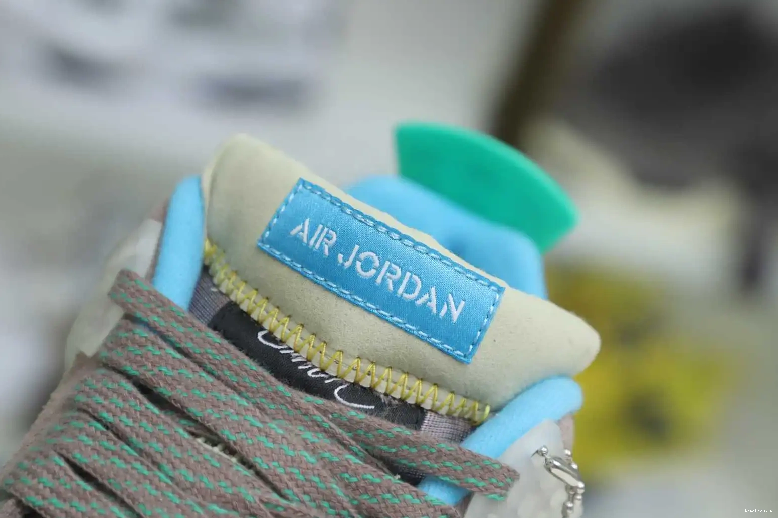 X RETRO Kimikick JORDAN LA 4 HAZE' 'TAUPE AIR UNION 0519
